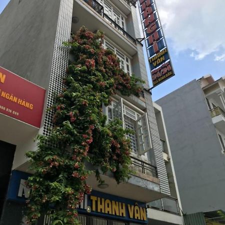 Thanh Van Hotel Di An Exterior photo